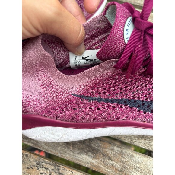 2pairs Nike Free RN Sneakers size 9 EUC - Picture 7 of 8